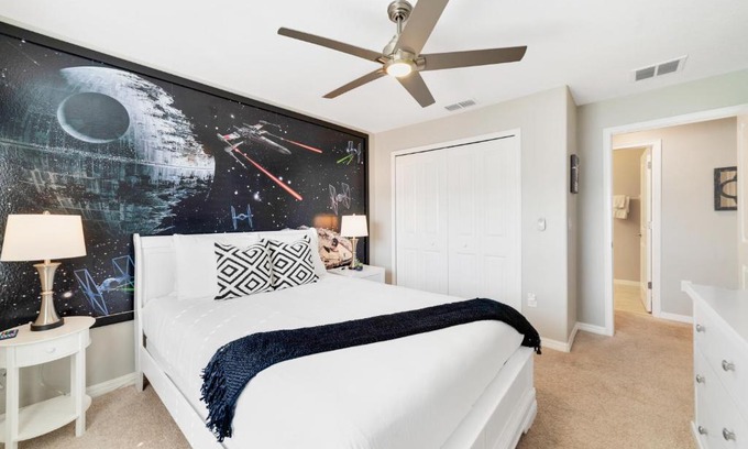 Kissimmee House | Star Hideaway at Storey Lake by Shine Villas townhouse