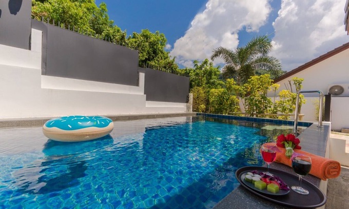 Chalong Villa | Star Private Pool Villa 2 Bedrooms