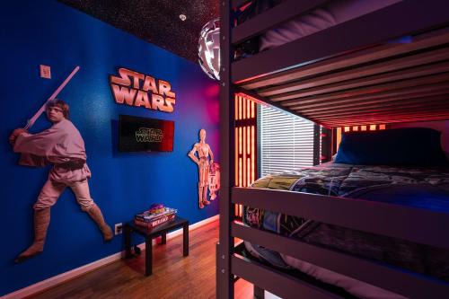 Windsor Palms House | Star Wars Themed Home at Windsor Palms