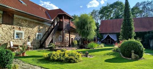 Chabicovice Apartment | Statek Kloubek