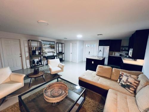 Bonita Springs House | Stay a while