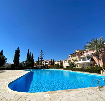 Koloni Apartment | STAY Anthea Gardens - Calm Living