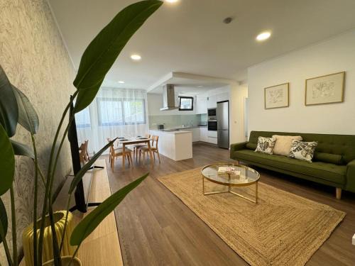 Sao Martinho Apartment | Stay In Virtudes II