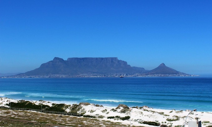 Bloubergstrand Apartment | Stay Spectacular