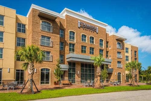 Charleston Hotel | Staybridge Suites Charleston - Mount Pleasant by IHG