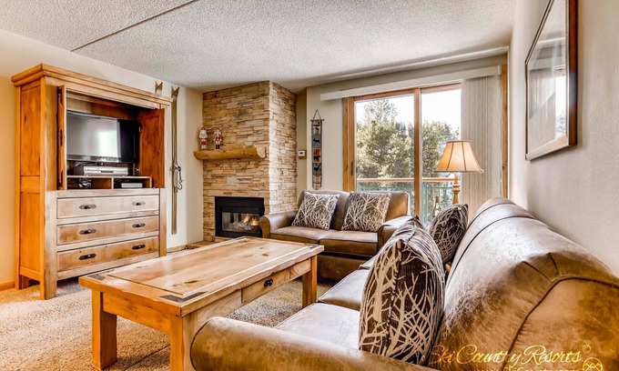 Peak 9 Condo | Steps to Adventure, Remodeled Kitchen, Wi-Fi, Ski in/out, Gas Fireplace TE411