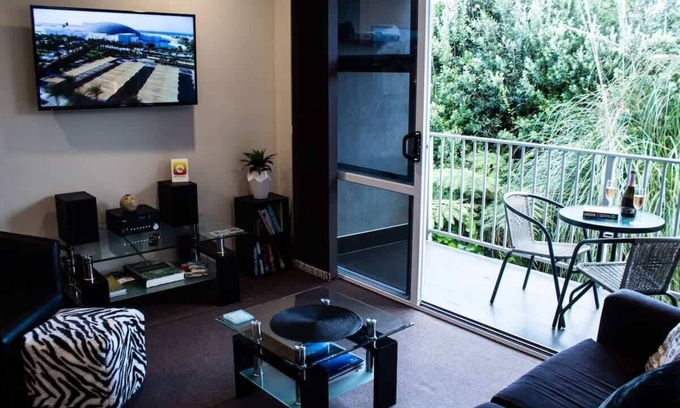 Rewa Apartment | Strandon Loft No 7 Quiet Beachside Apartment