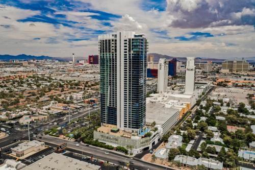 Las Vegas Apartment | StripViewSuites Penthouse