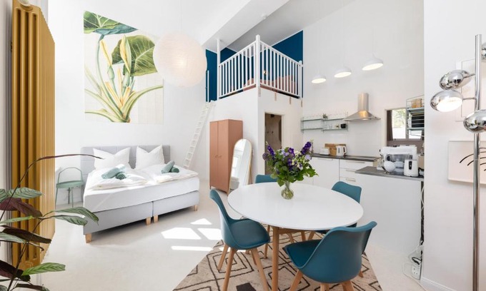 Schoeneberg Apartment | StuA - Great 2-room Loft with 2 bathrooms and 2 kitchen