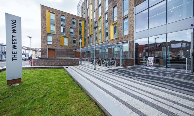 Adamsdown Apartment | Student Only The West Wing