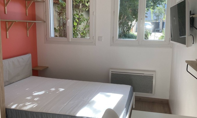 Adamville Bed & Breakfast | Studette a 15 min du RER A