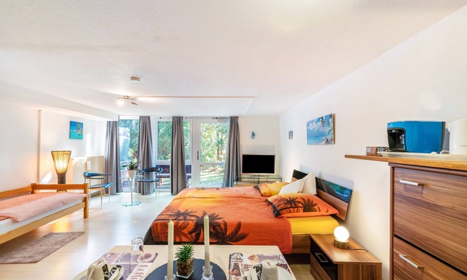 Linsengericht Apartment | Studio Apartment 'Spessartruhe' with Shared Terrace and Wi-Fi