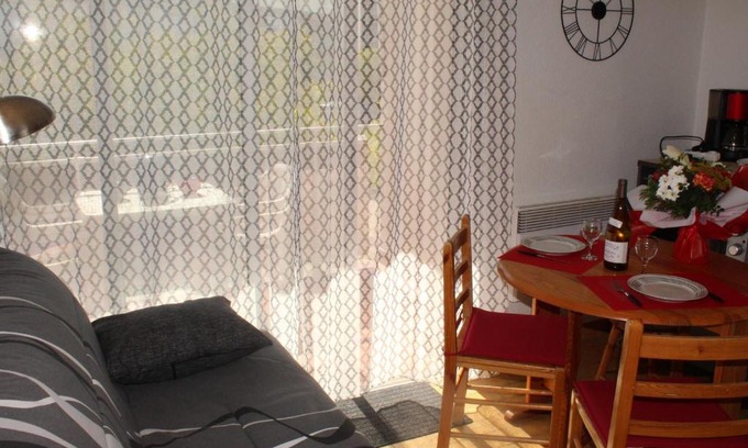 Balaruc-les-Bains Apartment | Studio Balaruc-les-Bains, 1 pièce, 3 personnes - FR-1-503-113