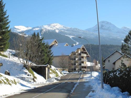 Villard-de-Lans Apartment | Studio Cabine avec Balcon Proche Centre et Pistes, Parking et Navette Gratuite - FR-1-515-98