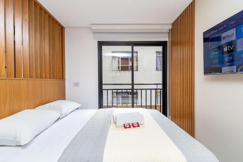 Prado Velho Apartment | Studio Completo ao Lado da PUC - CAP109