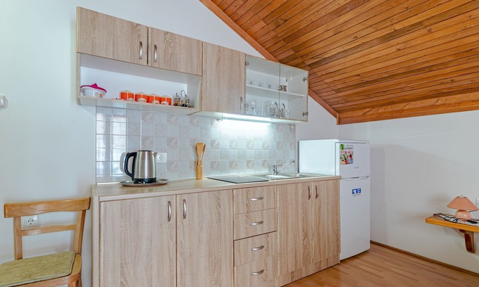 Zastrazisce Apartment | Studio flat with balcony Cove Vela Stiniva, Hvar (AS-14511-d)