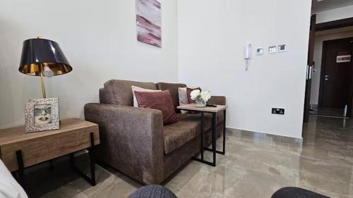 Dubai Apartment | Studio Luxe Dubai South