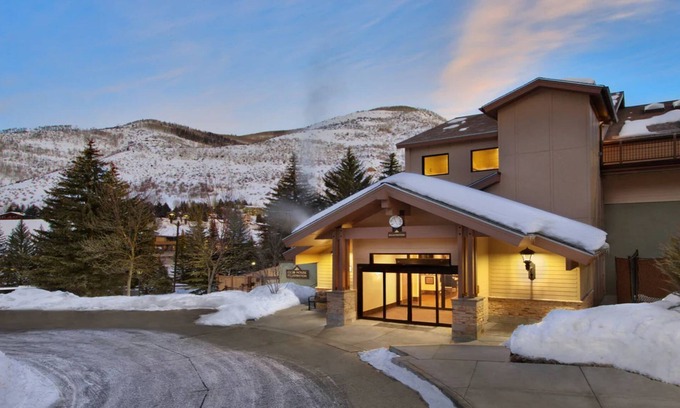 Vail Resort | Studio - Marriott's StreamSide at Vail - Birch, Douglas, and Evergreen - Full Resort Access