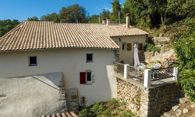 Saint-Jean-du-Gard House | Stunning villa for 6 people with WIFI, TV, terrace and pets allowed