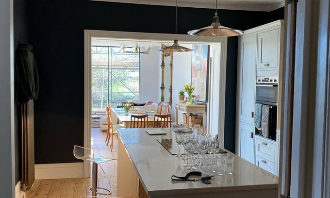Swanage House | Stunning 6-Bedroom House in Swanage, Minutes from Beach, with Parking and Garden