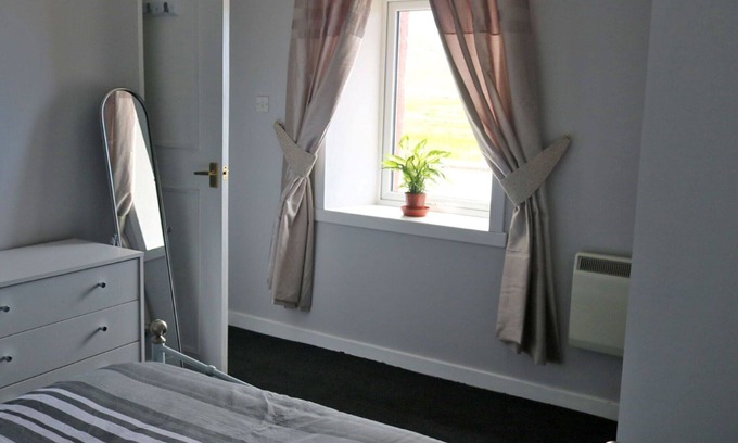 Bornesketaig House | Stunning private villa for 2 people with TV, panoramic view and parking