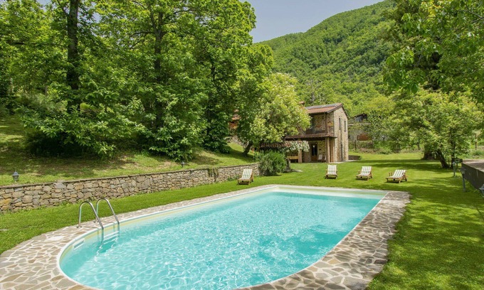 San Romano in Garfagnana Villa | Stunning private villa for 10 people with WIFI, private pool, TV, terrace and pets allowed