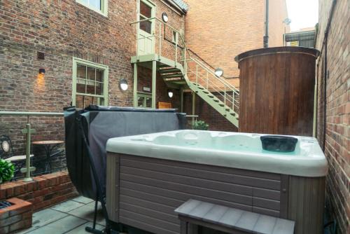 Morpeth Apartment | Stunning Town Centre Apartments with Spa facilities