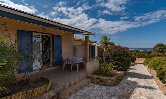 Monticello House | Stunning villa for 4 people with WIFI, A/C, TV, terrace, pets allowed and panoramic view