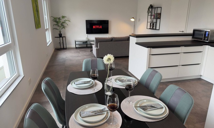 Siegburg Apartment | Stylish 135 sqm penthouse Cologne/Bonn