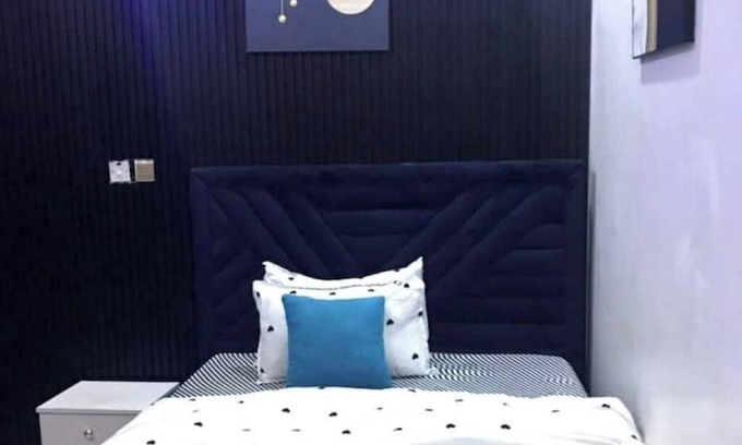 Lagos House | Stylish 1BR w/Pool &Gym Orchid Lekki.