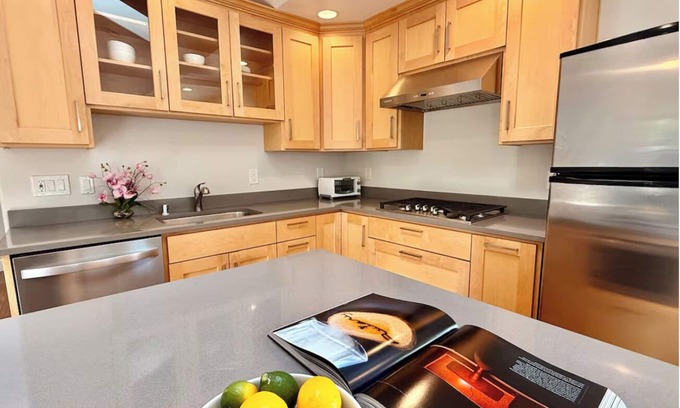 Cupertino House | Stylish 2-Bedroom ADU in Heart of Silicon Valley with AC