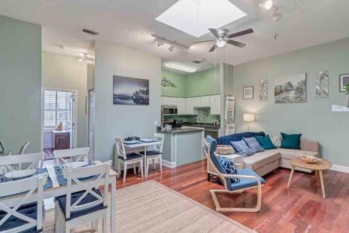 Springfield Apartment | Stylish 2 BR apartment - perfect for relaxing