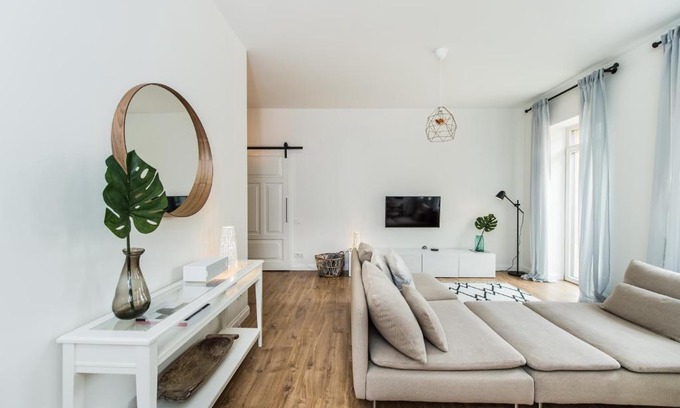 Old Town Apartment | Stylish apartment in the heart of Kaunas Old Town