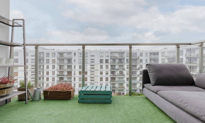 Zoliborz Apartment | Stylish Apartment Rydygiera by Renters