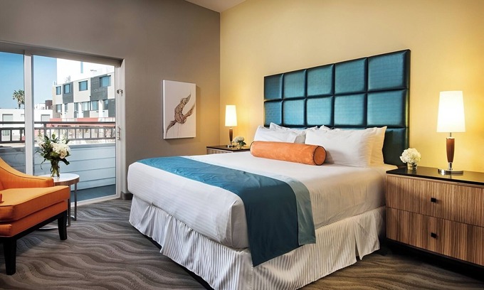 Little Italy Hotel | Stylish Balcony Room Near Waterfront Trails, Galleries, Markets and Dining