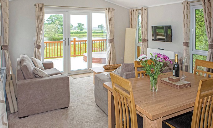 Halfway House Ski Chalet | Stylish luxury lodge.