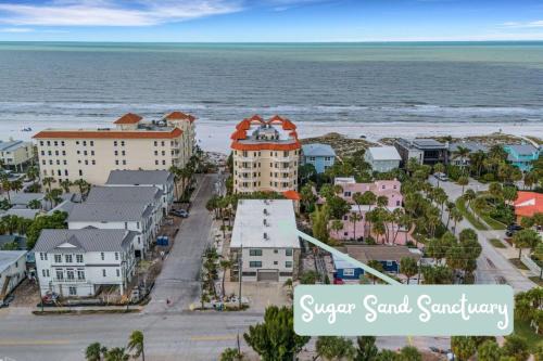 Clearwater Beach Resort | Sugar Sand Sanctuary - Beach Condominium
