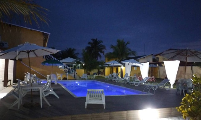 Barra Nova Apartment | Suite with private balcony, hammock, air conditioning, minibar and queen-size bed.