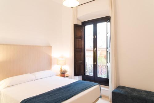 Central District Apartment | Suites Campo del Príncipe by Maxi Hoteles