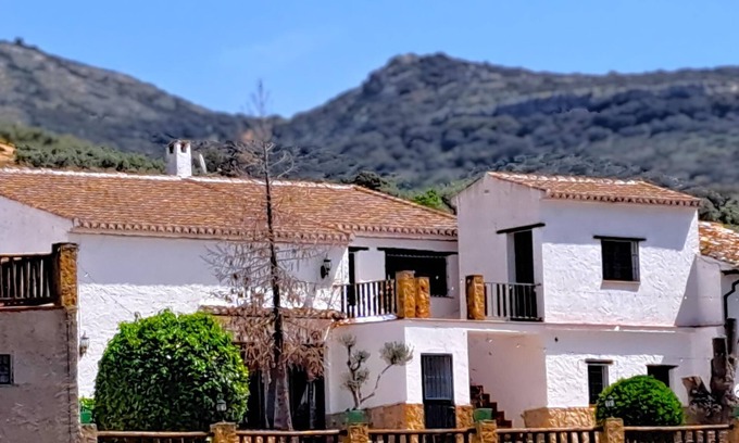 Algarinejo Cottage | Suitur rural House Cortijo de Don Manuel (kitchenette)