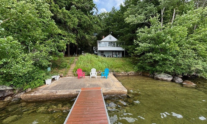 Laconia Cottage | Summer Breeze on Lake Winnisquam. Pet Friendly!