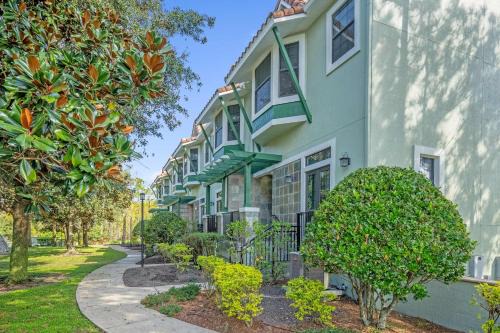 Florida Central Atlantic Coast House | Summer Deal - Relax & Unwind, Townhome by Disney!