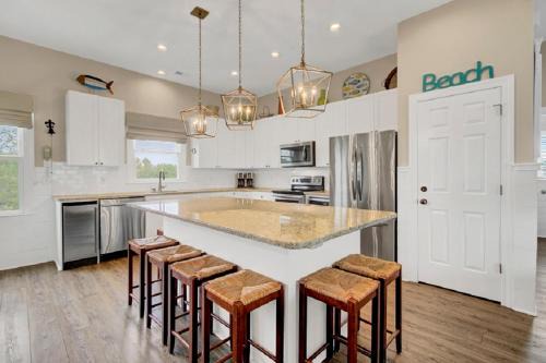 Isle of Palms House | Summer Dunes Lane 1 by Wild Dunes, Ocean View