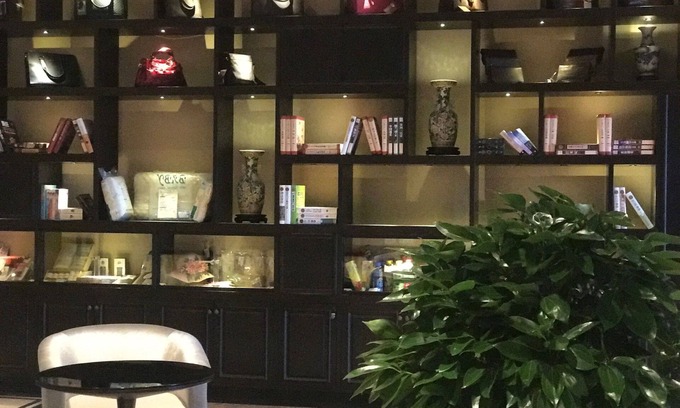Dalian City Center Hotel | Sun Moon Lake Hotel