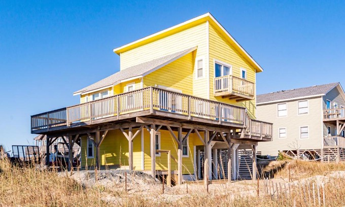 South Nags Head House | Sun Trippin'
