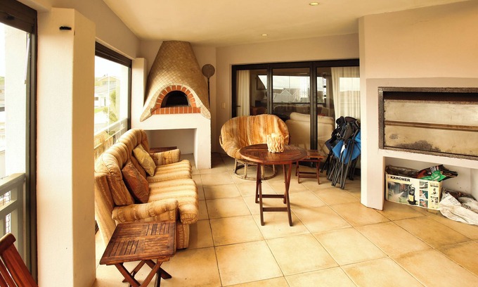 Langebaan House | Sunbird Manor, Langebaan 10-sleeper