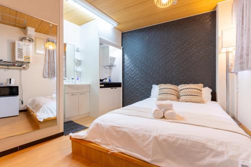 Jusohonmachi Apartment | Sunny 2ppl elevator apt Juso 6 mins
