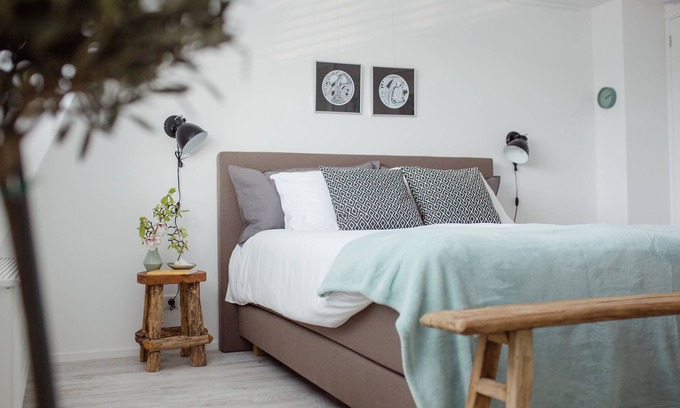 De Bilt Apartment | Sunny and comfortable apartment (90m2) in old village center, De Bilt - Utrecht