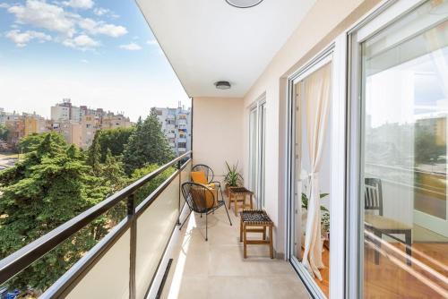 Veruda Apartment | Sunny Aura Beach Apartment - travel & work - with parking