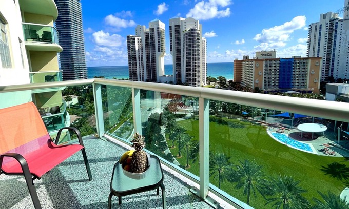 Sunny Isles Beach Apartment | Sunny Isles Beach